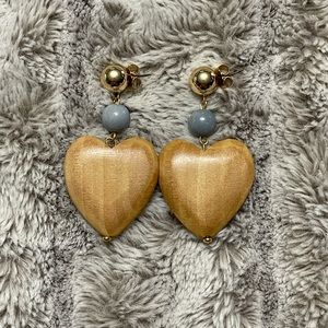 Sophie Monet heart earring